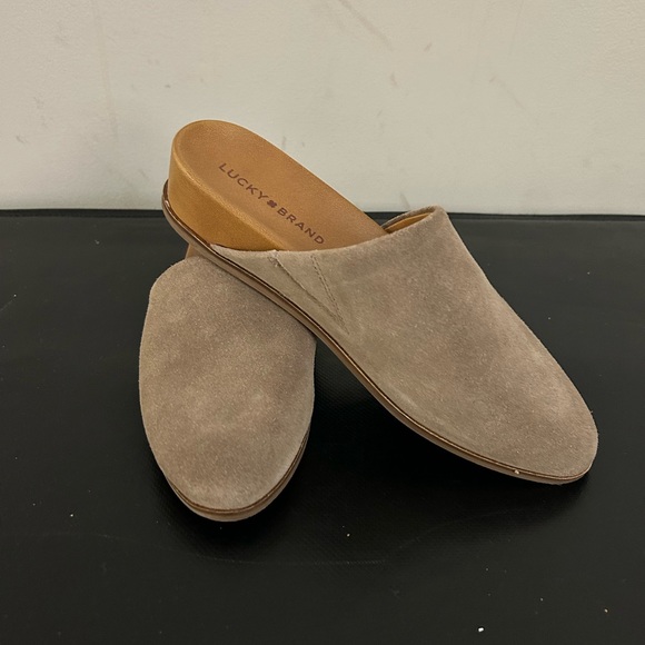 Lucky Brand Tan Mules Size 7 - Picture 1 of 4
